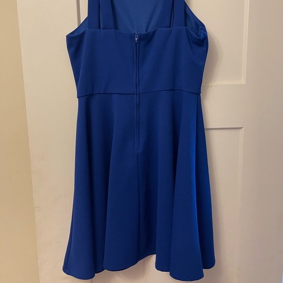B.Smart Brand Blue Juniors Homecoming Dress - Picture 3 of 5